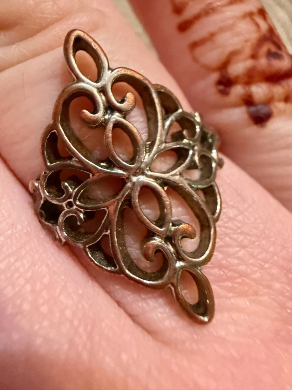 Vintage Gold Tone Filigree Ring Size 5 Openwork Scroll Statement Elegant